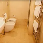 Palace 4*