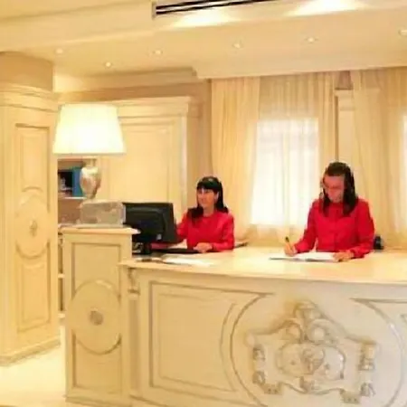 Hotel Palace