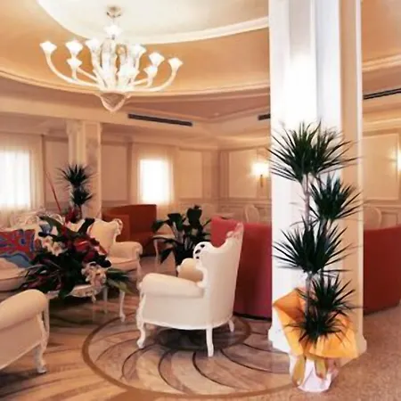 Hotel Palace