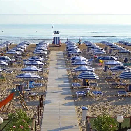 Palace Hotel 4*