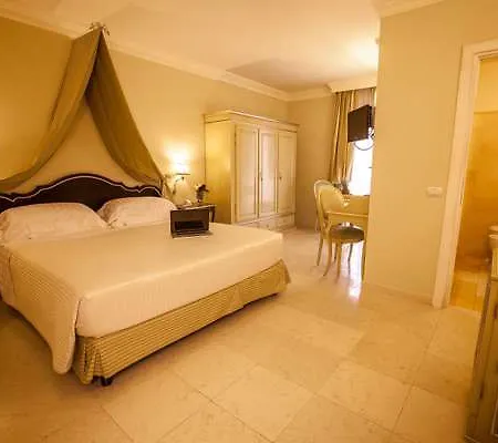 Palace 4* Vieste