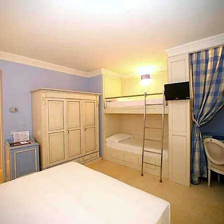 Hotell Palace 4*