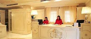 Palace 4*