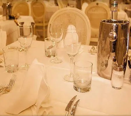 Palace Hotel 4*