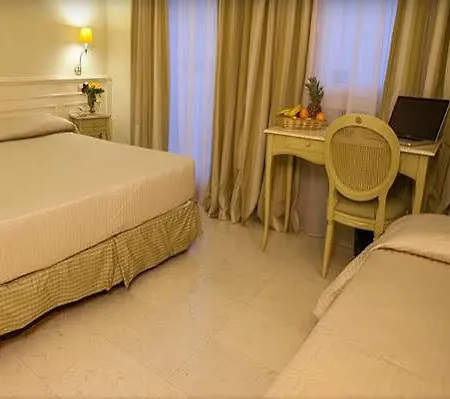 Palace 4* Vieste