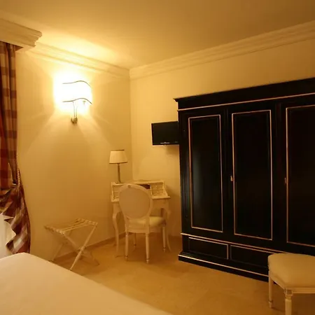 Palace Hotell 4*
